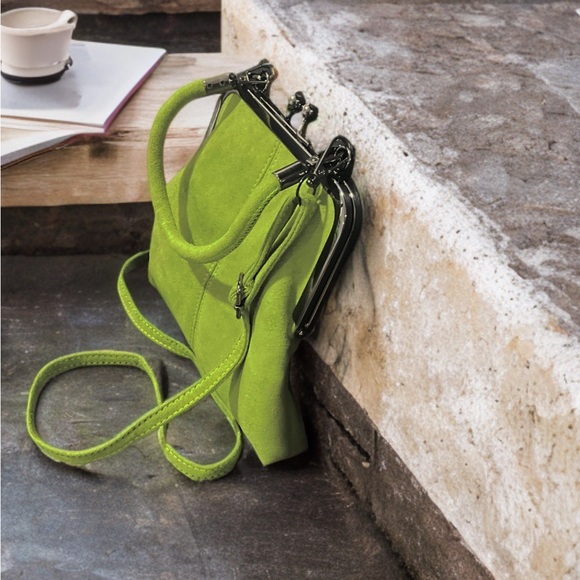 NEW Vintage Retro French Small Square Crossbody Bag Purse Green Faux Suede - Picture 3 of 7